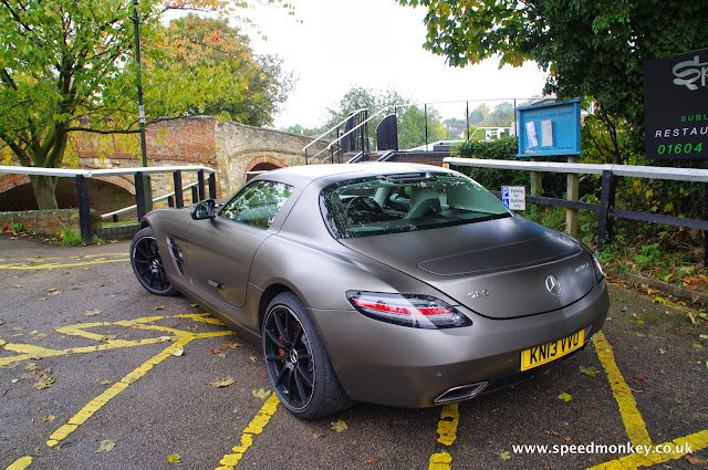 Mercedes SLS AMG GT