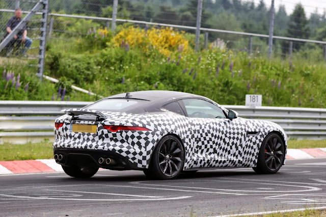 Jaguar F-Type coupe spy shot