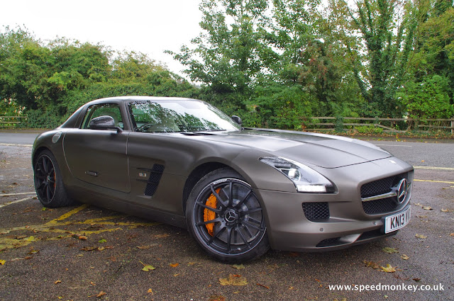Mercedes SLS AMG GT