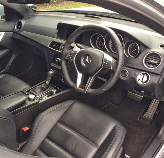 2012 Mercedes-Benz C63 AMG Coupe