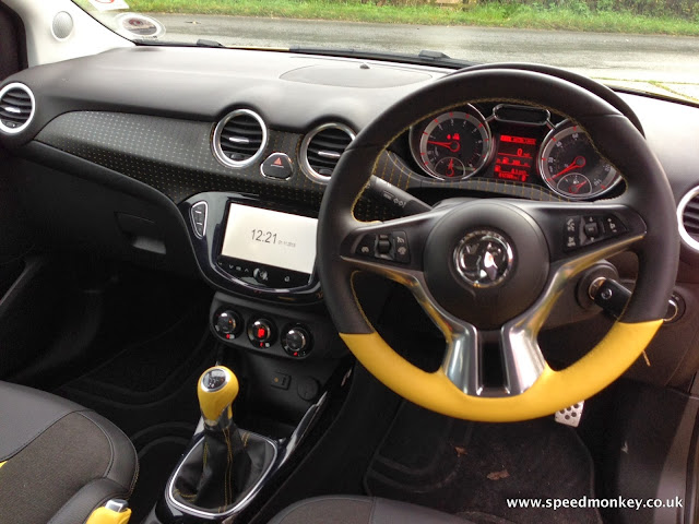 Vauxhall / Opel Adam interior