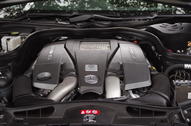 Mercedes E63 AMG S engine